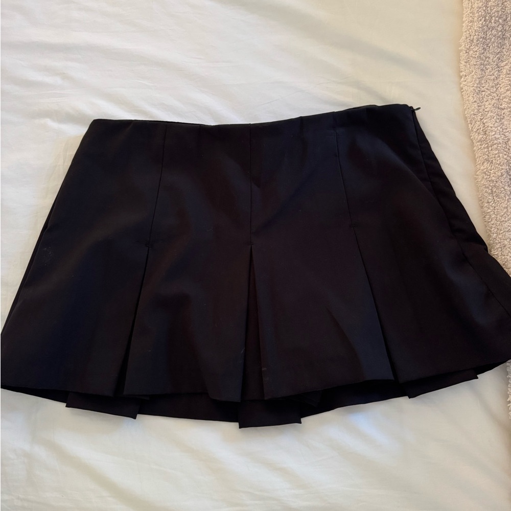 Zara Black Ruffle Skort Size M